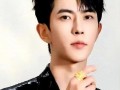 爆料娱乐圈男明星,揭秘明星背后的真实生活